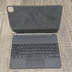 Apple Magic Keyboard 12.9 inch
