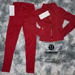 Lululemon Cropped Set – Red – Size 4 – NEW with Tags