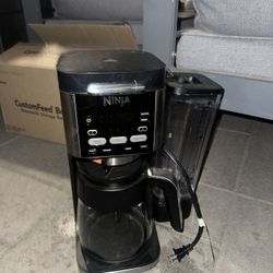 NINJA COFFEE MAKER
