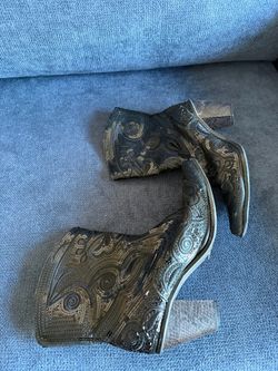Black Embossed Floral Heeled Ankle Boots