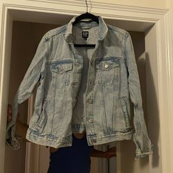 Causal Wear Adidas Suits And Nike Suits 