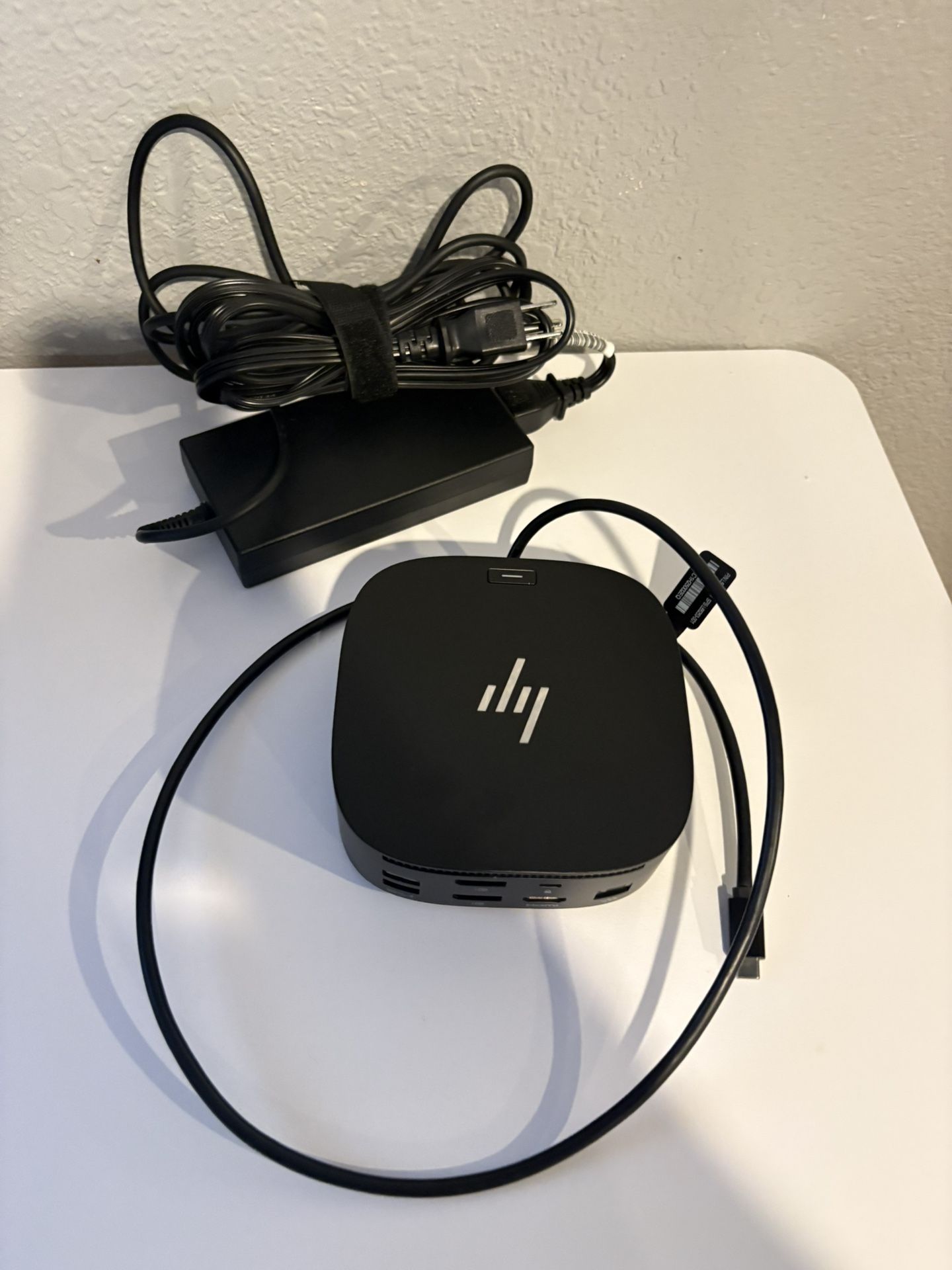 HP G5 Docking Station