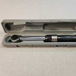 HUSKY Micro-Adjusting Torque Wrench No. 39102 3/8" Drive In Hard Case - $70