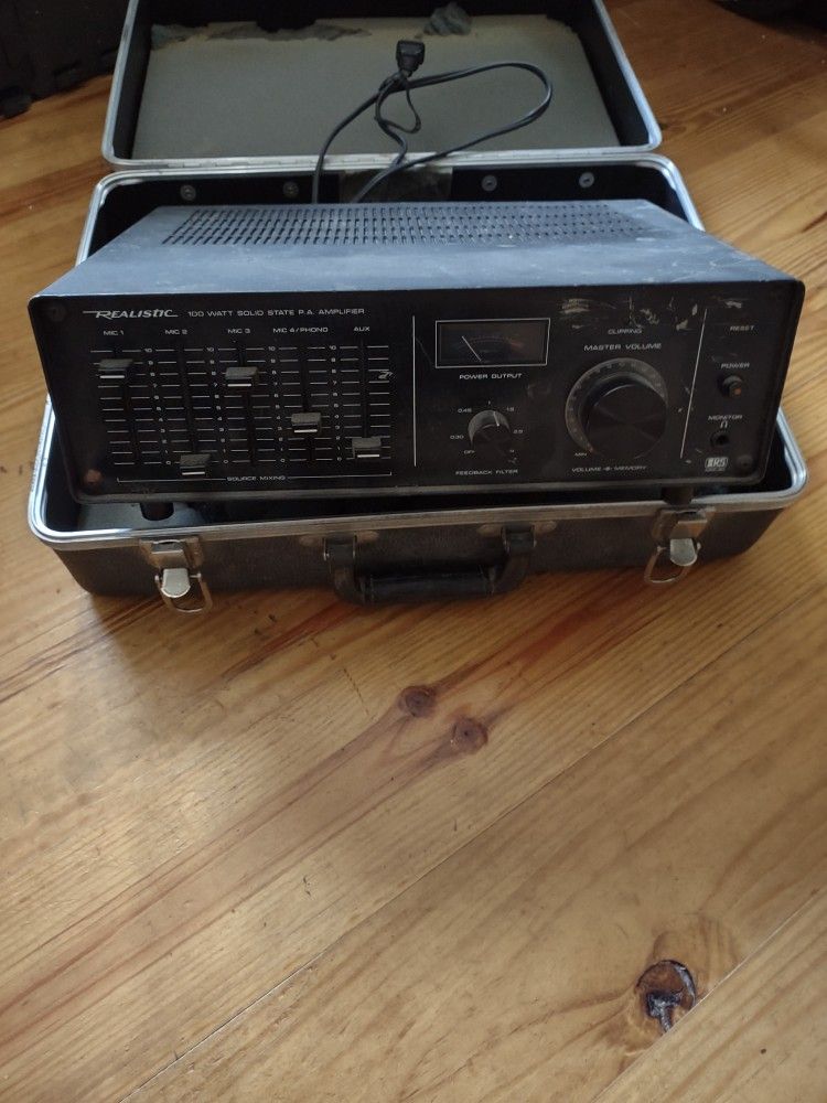 4 Channel Realistic PA Amp Mixer