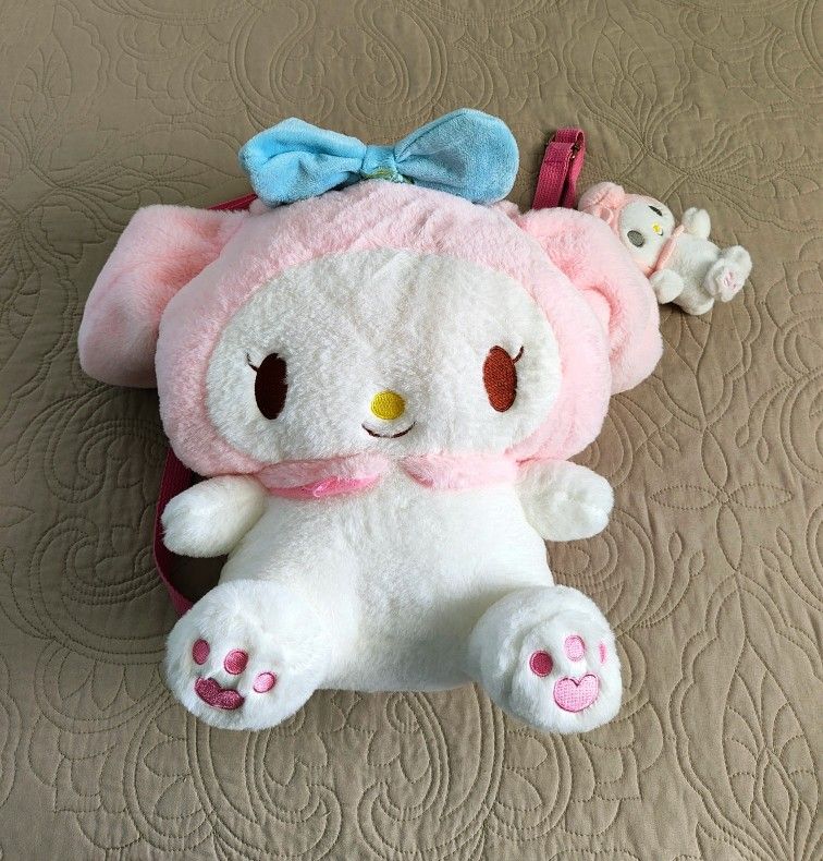 Plush Backpack Mint Condition. Fontana Pickup.