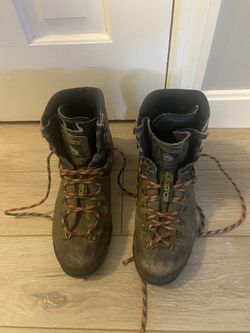 VTG La Sportiva Italy Jeff Lowe Hiking Boots Vibram Sole EU 45.5 us 11.5 Mens