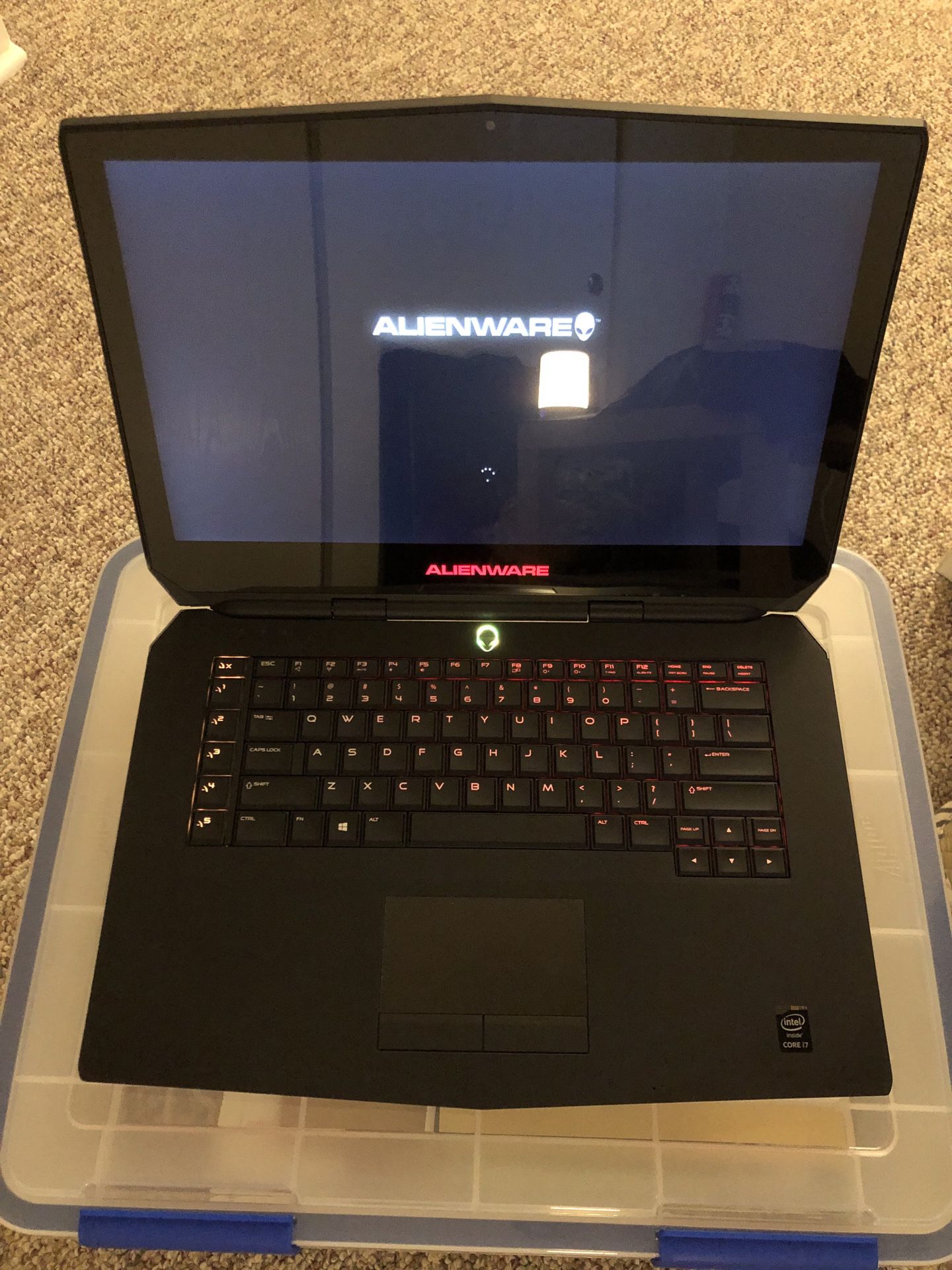 Alienware 15 R2 gaming laptop. SSD 128GB. Details on pic 4