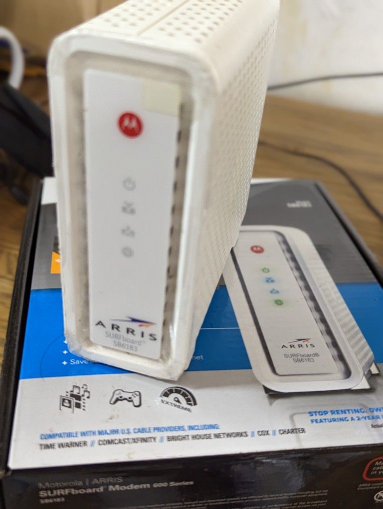 Arris surfboard modem