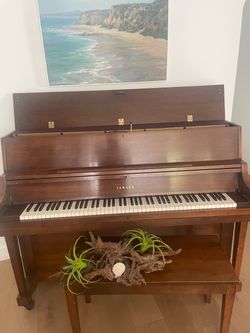 Yamaha Piano