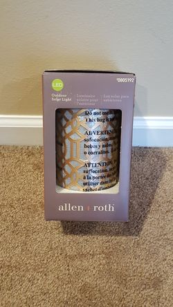 Allen and Roth outdoor solar light gold finish