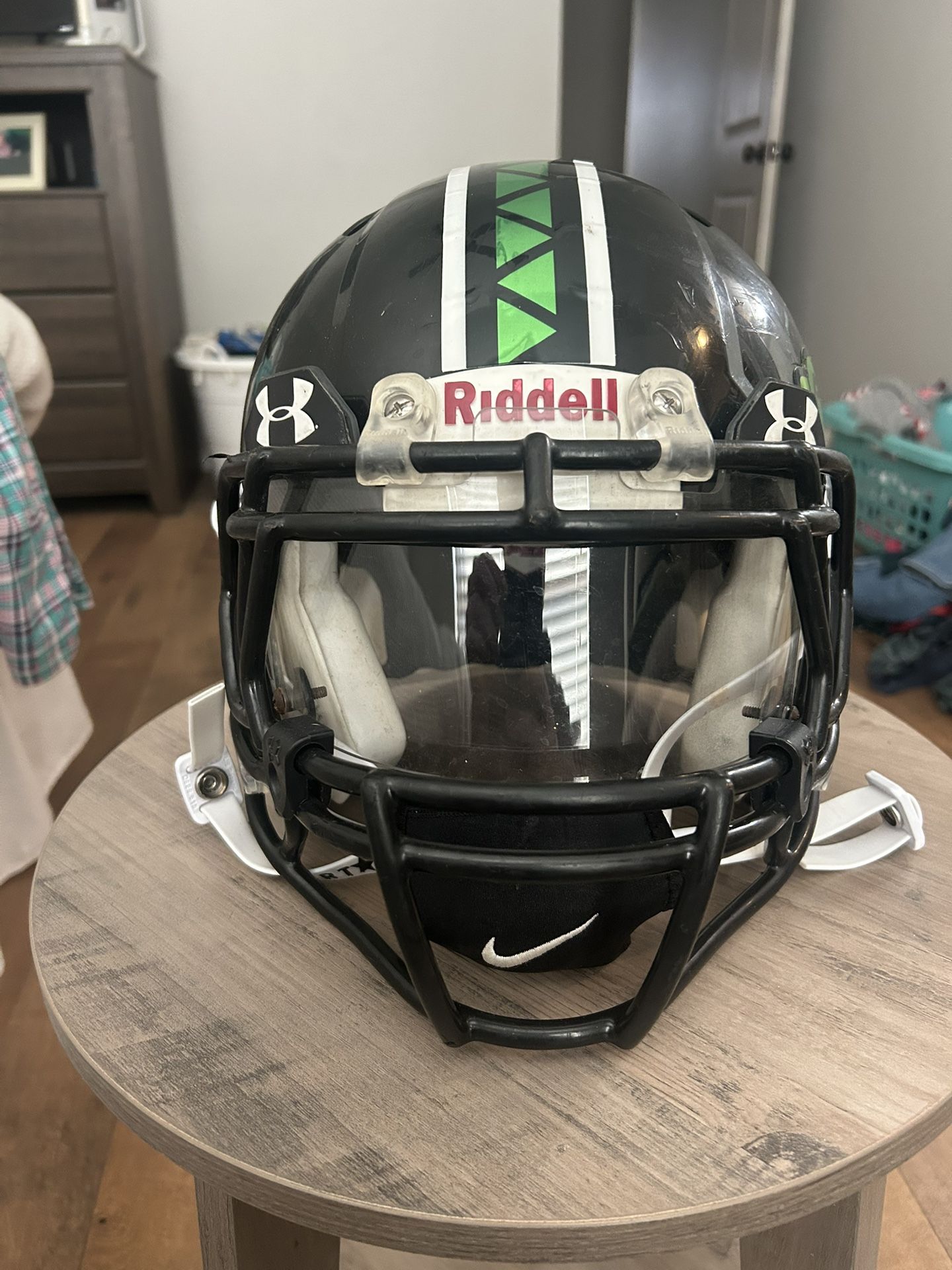 Riddell Revo Speed Adult Medium with Visor