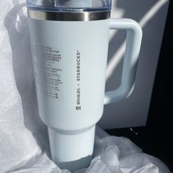 Starbucks Stanley 