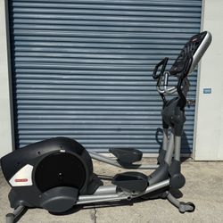 Star Trac Elliptical 