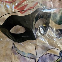 Black https://offerup.com/redirect/?o=TWFzay5uZXc= Excellent Condition 