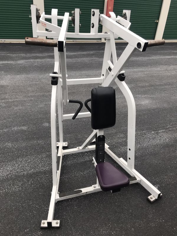 Hammer Strength Low Row Machine for Sale in Harrisburg, PA - OfferUp