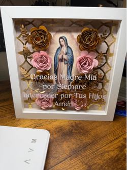 8x8 virgen Mary shadow box / rosas eternas cuadro