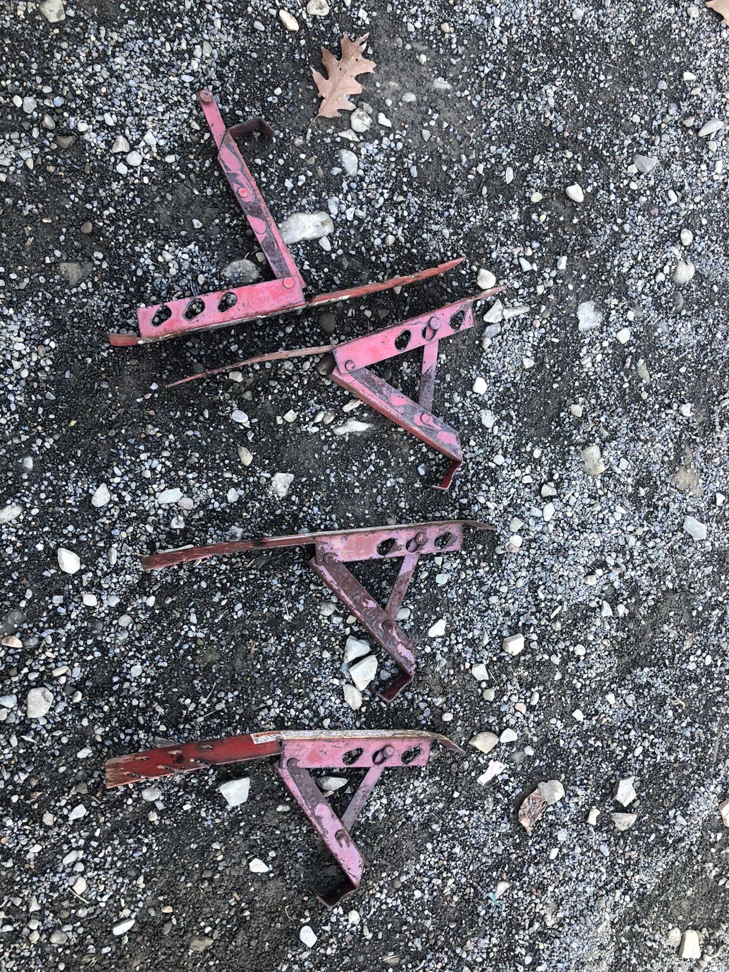 4 ROOF JACKS 3 POINT ANGLE ADJUSTMENTS FOR ONLY $30