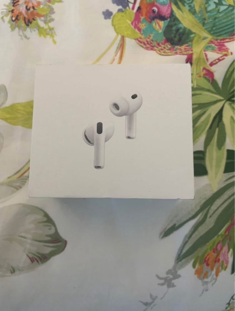 *Sealed AirPods Pro 3 (2025)