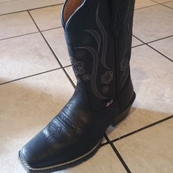 Women Cowboy Boots