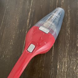 Black + Decker Dustbuster Hand Vacuum