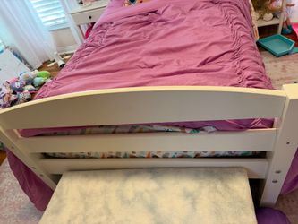 Twin White Wood Bed Frame with Slats
