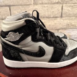 Air Jordan Shoe. Size 9 Women 