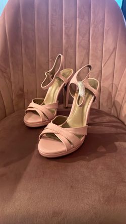 Pink Heels Size 6