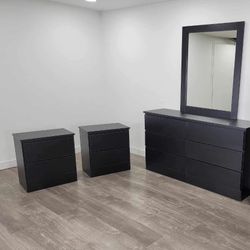 Dresser Whit Mirror And 2 Nightstands - Cómoda Con Espejo Y 2 Mesitas De Noche 