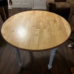 Kitchen/Dining Table