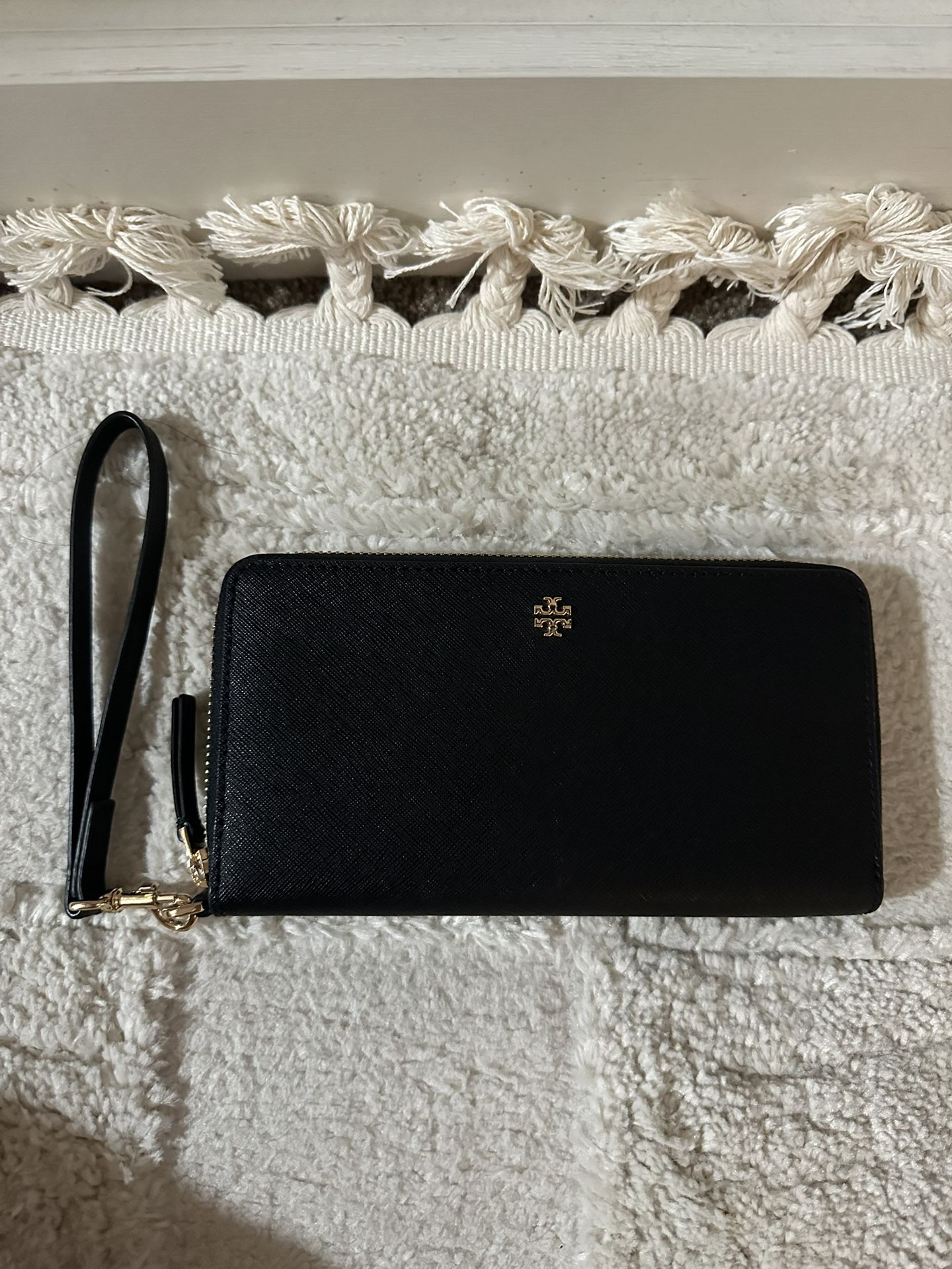 Authentic Tory Burch Emerson Wallet