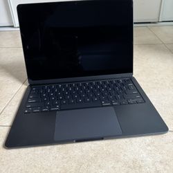 FOR PARTS MacBook Air M2