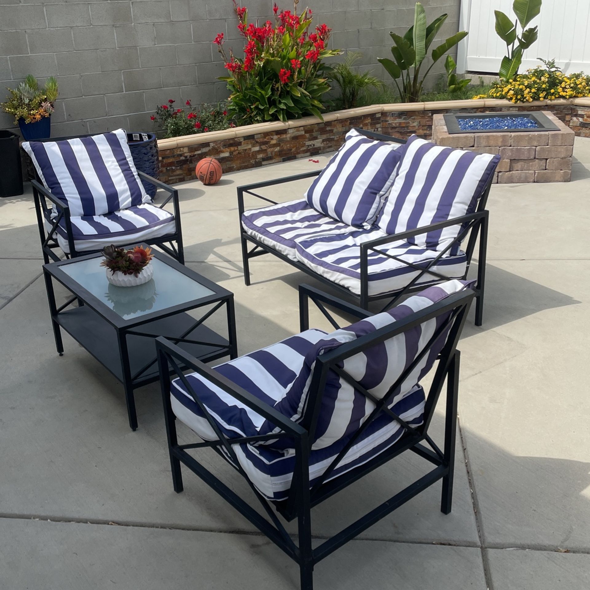 Outdoor Furniture Set 