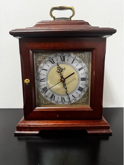 SLIGH QUARTZ MANTEL CLOCK MAHOGONY WOODEN/HIDDEN JEWELRY BOX