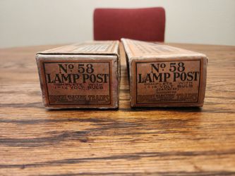 Vintage Lionel Train Lamp Post Boxes