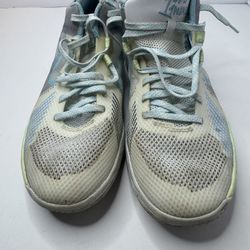 Nike Kyrie Flytrap 5 Sneakers Size 7Y/M7/W8.5