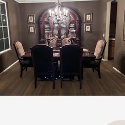 Formal Dining Room Set