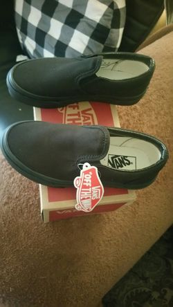 Tenis vans para niño nuevos size 13