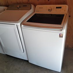 Samsung Top Loading Washer And Gas Dryer Set 