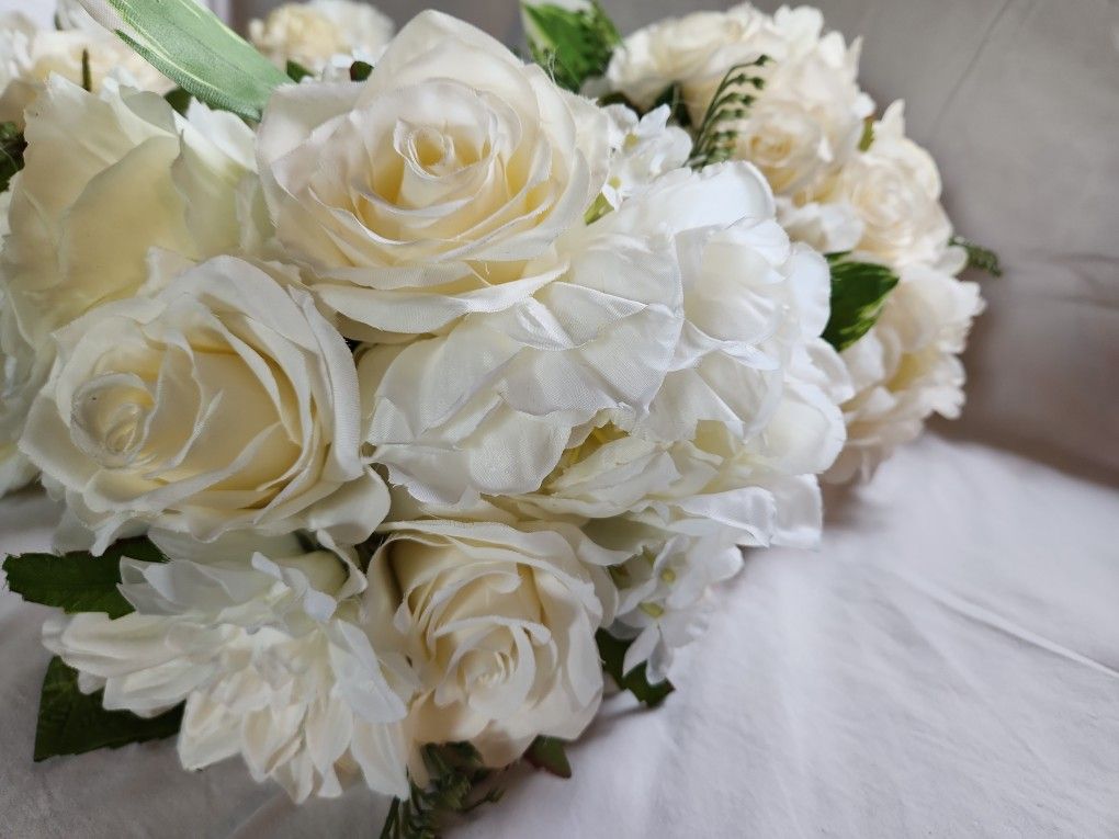 Wedding Bridal Bouquet Ivory Roses And 5 Bridesmaid Bouquets