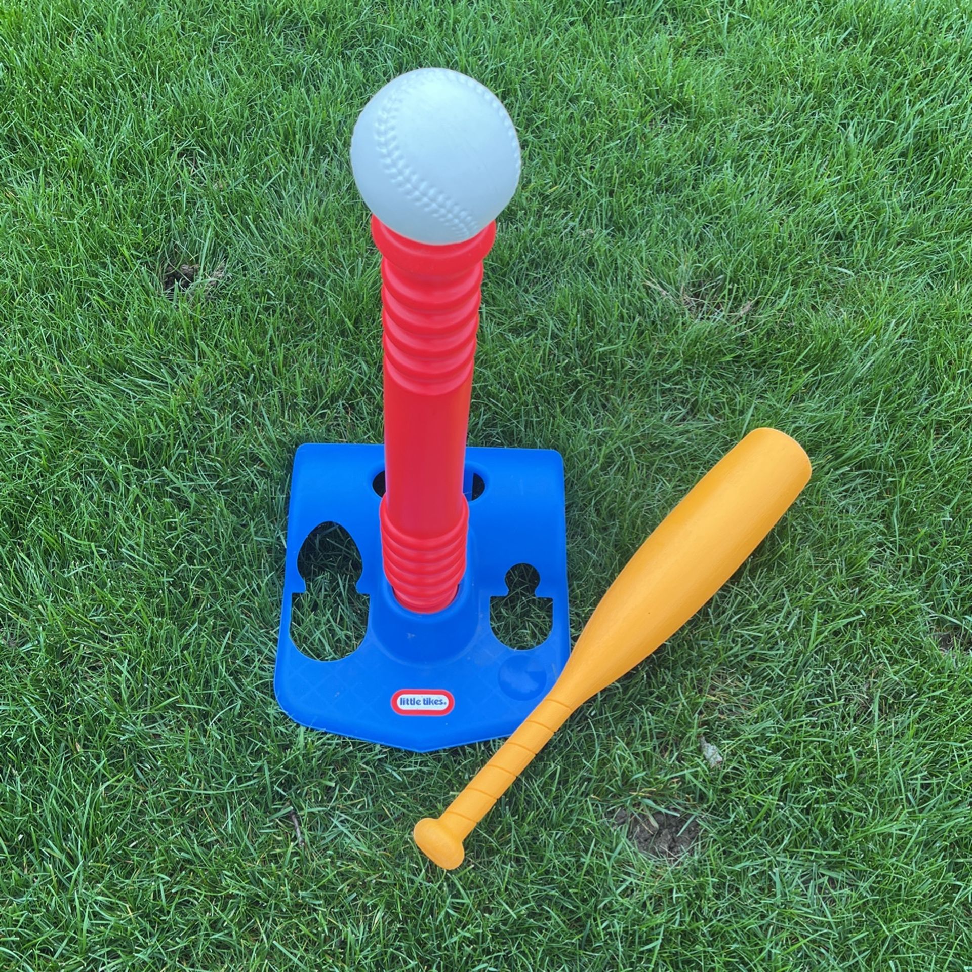 Little Tikes T-ball Baseball Set 