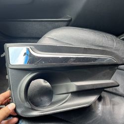 Subaru Impreza 2017-2019 Fog Light Cover Passenger Side