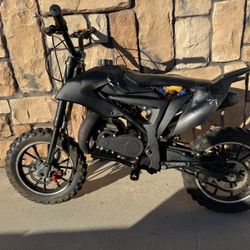 $599 Each OBO Like New Ridstar Doesn’t Turn On Great Condition Like New Lo Miles 2 TAO 125cc Gas Bike New Tire Kick Start No Issues OBO