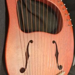 16-String Lyre