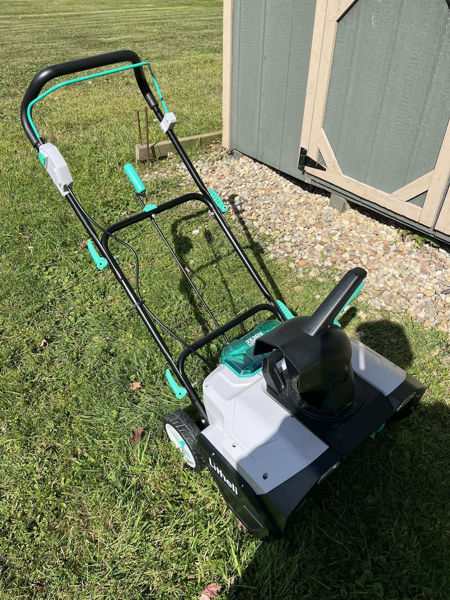 Battery Powered Snow Blower Like New