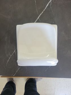 SOAP DISH SCOOP U100 WHITE $2.50 EACH