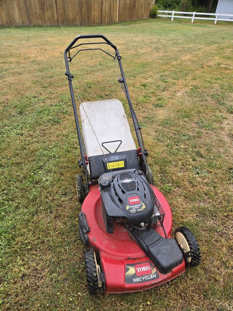 Self Toro 6.75 Lawnmower