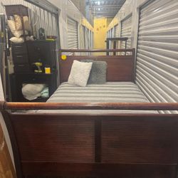 Cama queen Con Colchón Incluido. Hacemos Delivery 