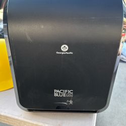Automátic Paper Towel Dispenser 