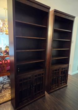 2 matching bookshelves