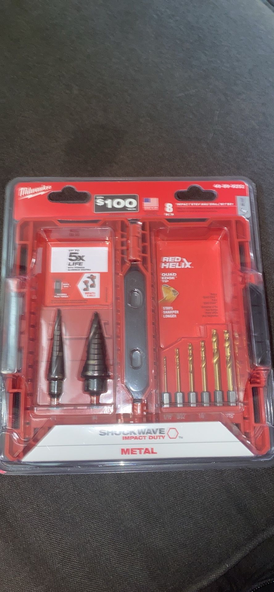 Milwaukee Drill Bit Set